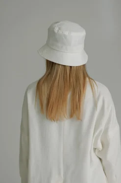 Discount Karo Kauer Bucket Hat Offwhite