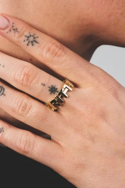 Clearance Karo Kauer Ring Unwritten Gold